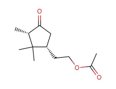 cis-4-(2-Acetoxyethyl)-2.3.3-trimethyl-cyclopentanon